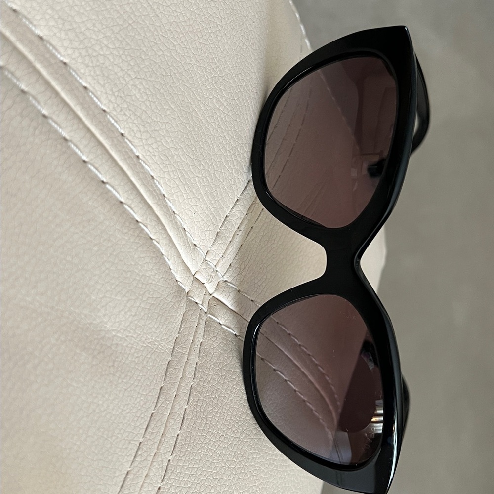 Prada Black and Gold Women’s Sunglasses - Picture 4 of 8